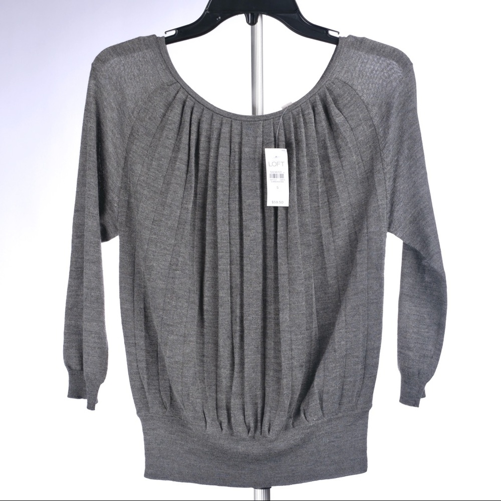 NWT Ann Taylor Loft Grey Accordion Pleated Sweater